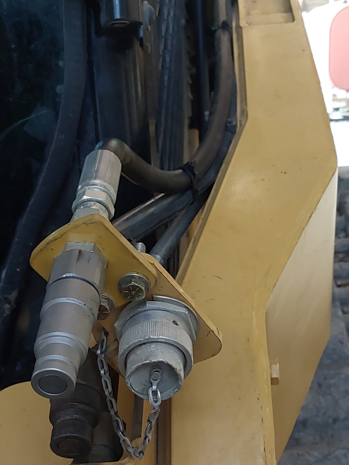 Case Drain Kit for CAT Skid Steer Track Loader B & C Series